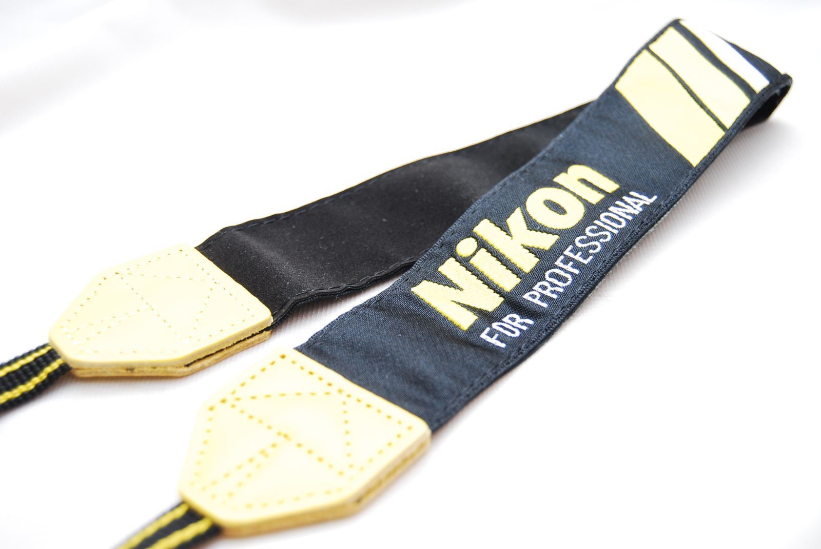 ☆未使用 ニコン プロスト Nikon for Professional プロストラップ