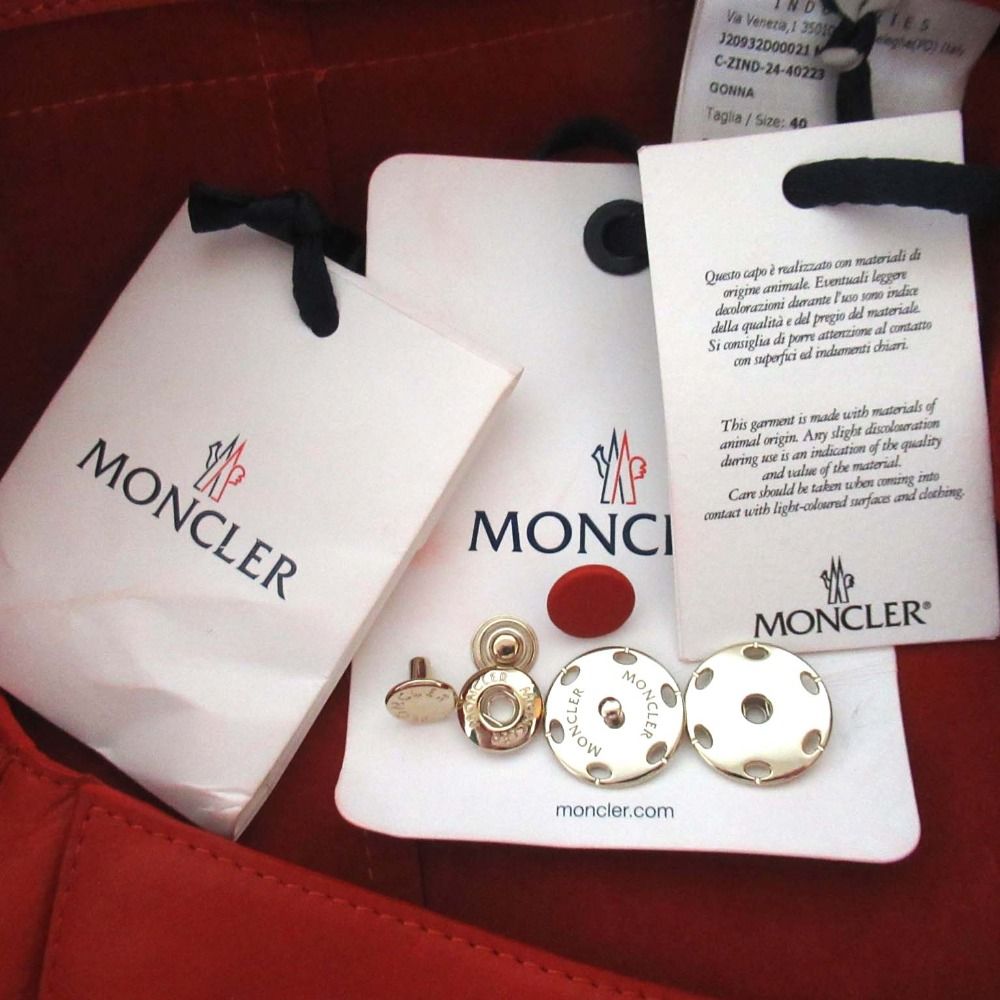 サイズ40 レッド