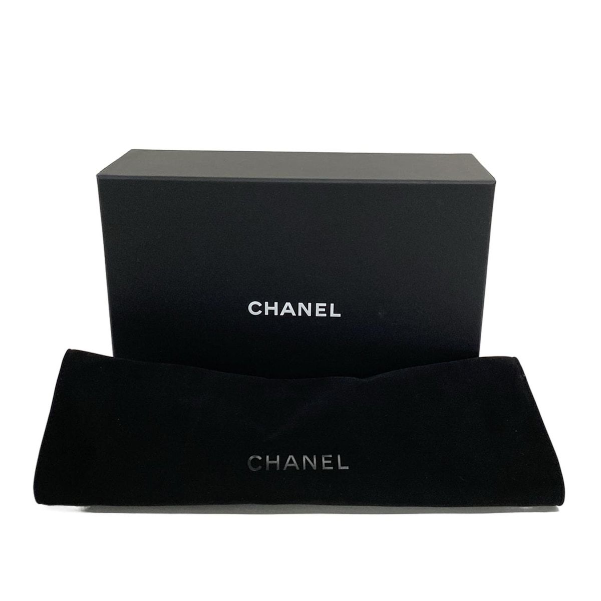 CHANEL シャネル