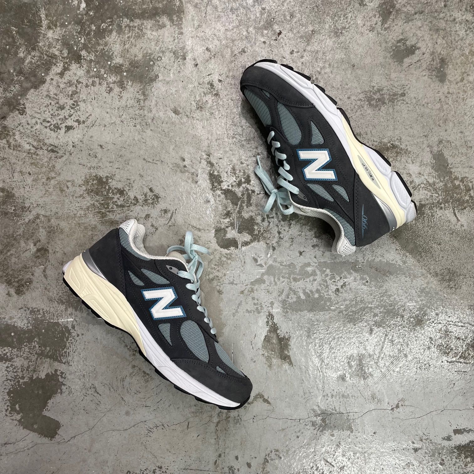 KITH New Balance 990V3 Steel Blue スティールブルーコラボ スニーカー キス ニューバランス 28cm 64492A1  - メルカリ