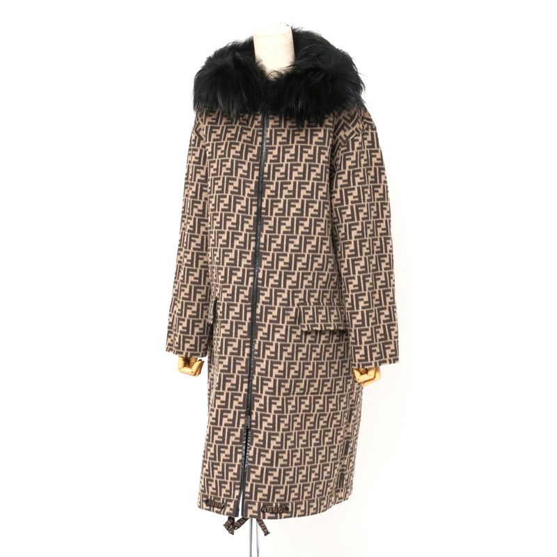 イヴサロモン : Yves Salomon - ファッションプレス YVES SALOMON