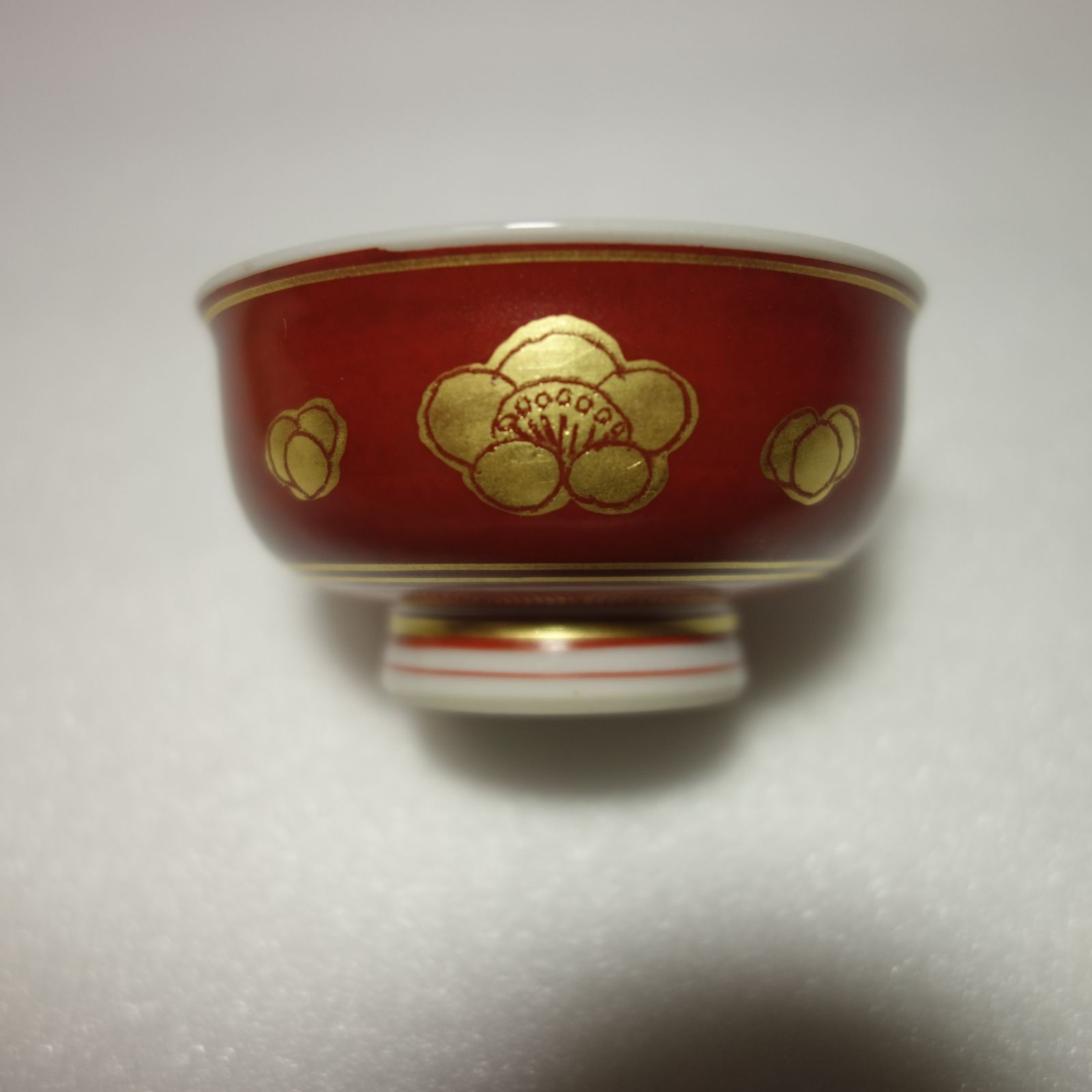 米久和彦作　白瓷赤絵金襴手鳳凰図　玉盃 新品未使用品 Amazon.co.jp: 品米久和彦作 白瓷赤絵金襴手鳳凰図 玉盃 : おもちゃ