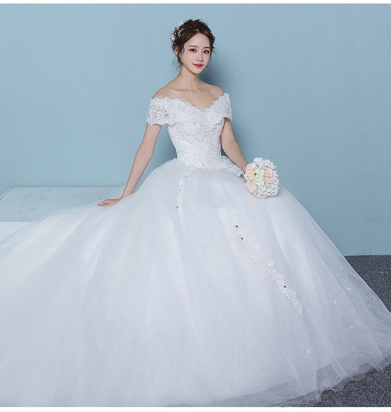 ウエディングドレス