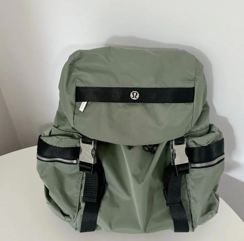 lululemon/ルルレモン Wunderlust Backpack 14Lリュック カーキー