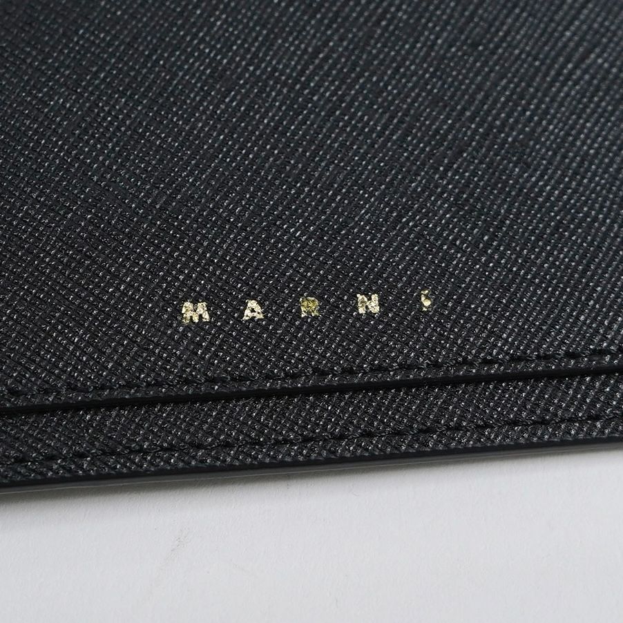 新品B品】MARNI マルニ カードケース 【PFMO0025U0 LV520】 - メルカリ