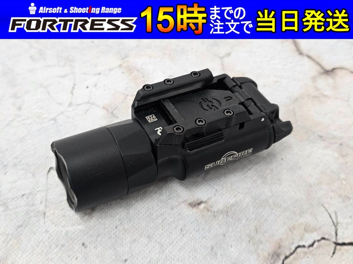商品 SURFIRE 実物フラッシュライト X300U-A 品