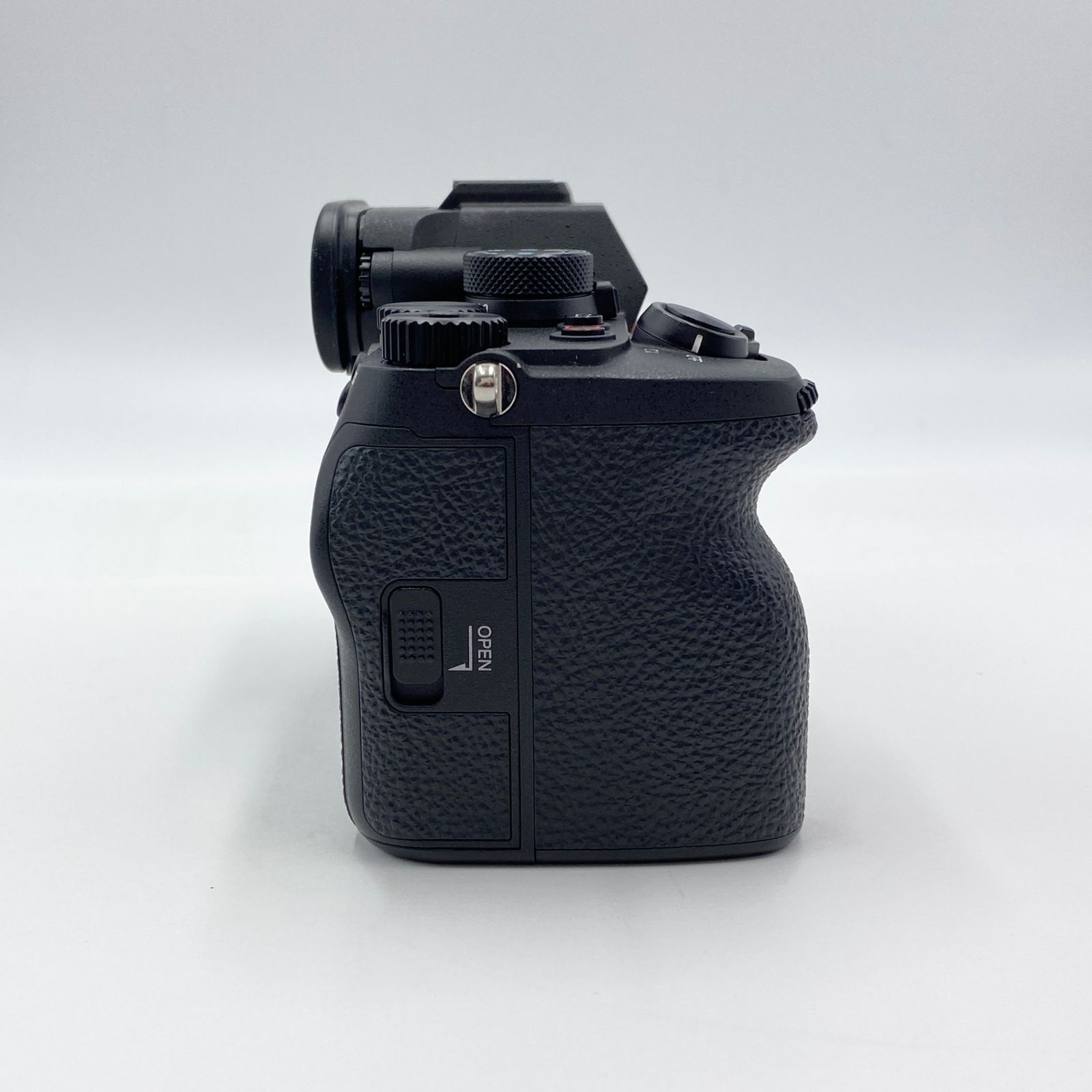 SONY α7ⅳ シャッター回数1300回の美品 SONY α7ⅳ シャッター回数1300回の美品 美品 ソニー SONY α7 IV