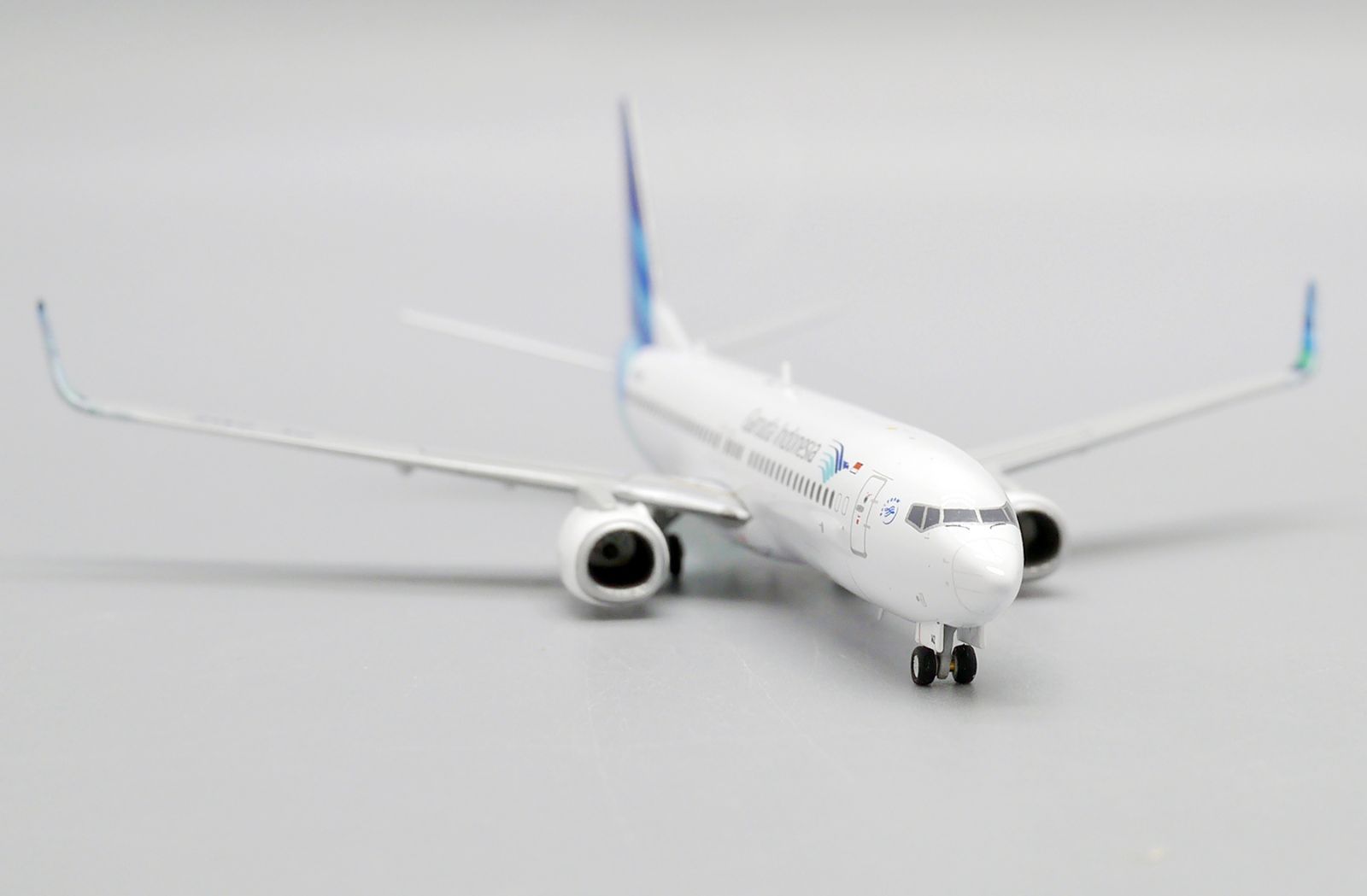 Jcwings ガルーダインドネシア航空 737-800 PK-GMZ 1/400 LH4210 