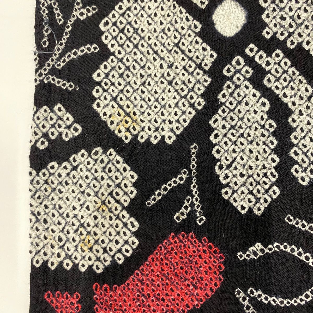 黒