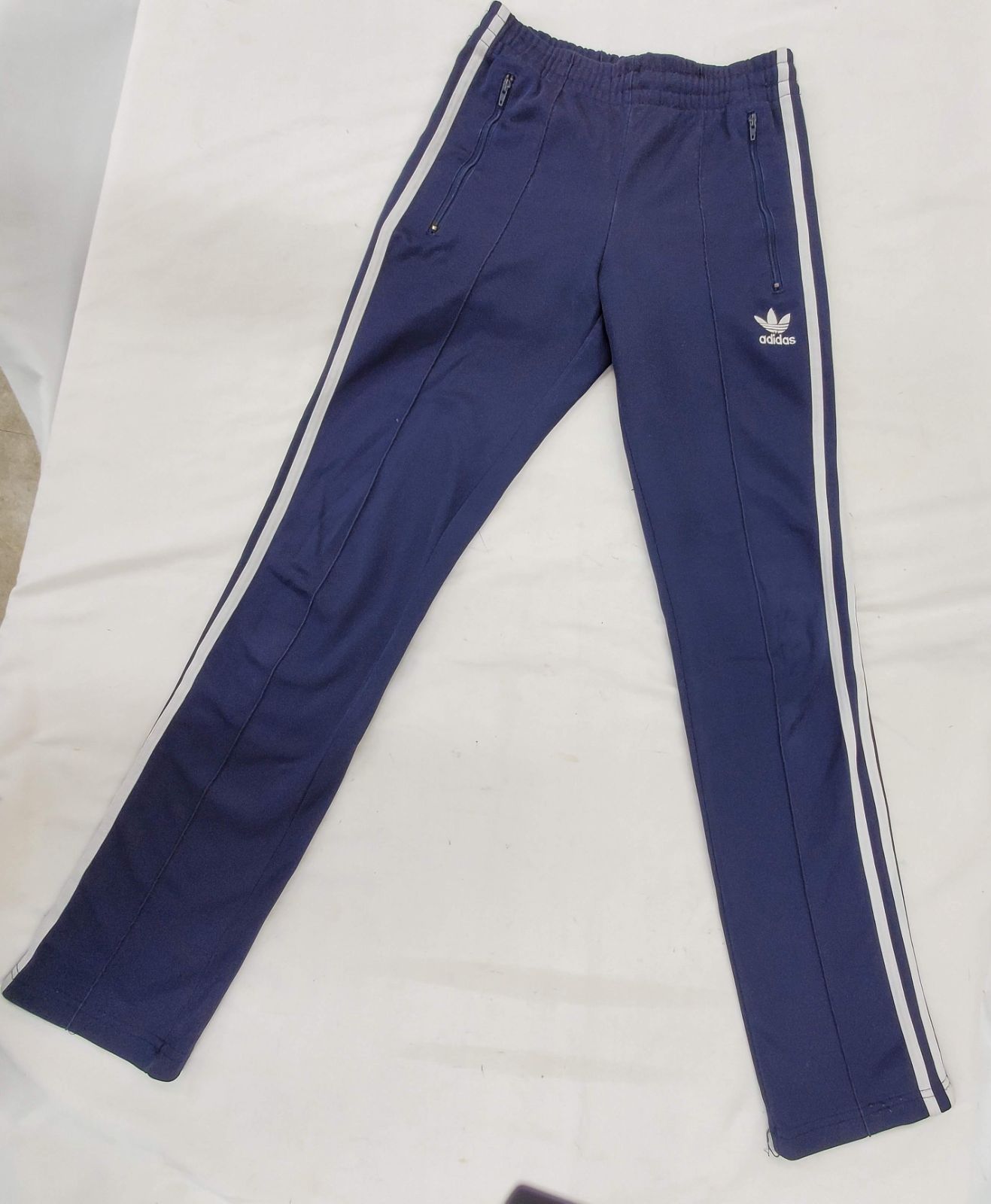 adidas アディダス ベッケンバウアー トラックパンツ レディース ネイビー× ホワイトライン fg0415-6