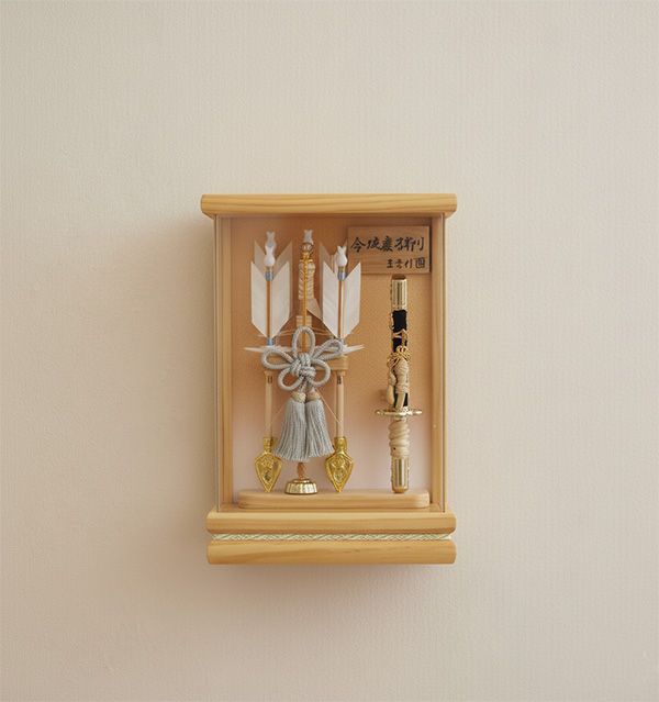 アクリルケース 無垢造り