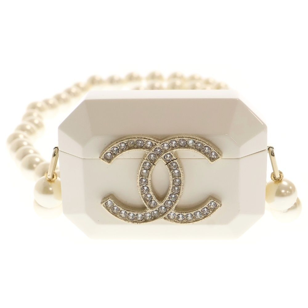 CHANEL シャネル ココマーク付き AirPodsケース パールネックレス ホワイト|シルバー