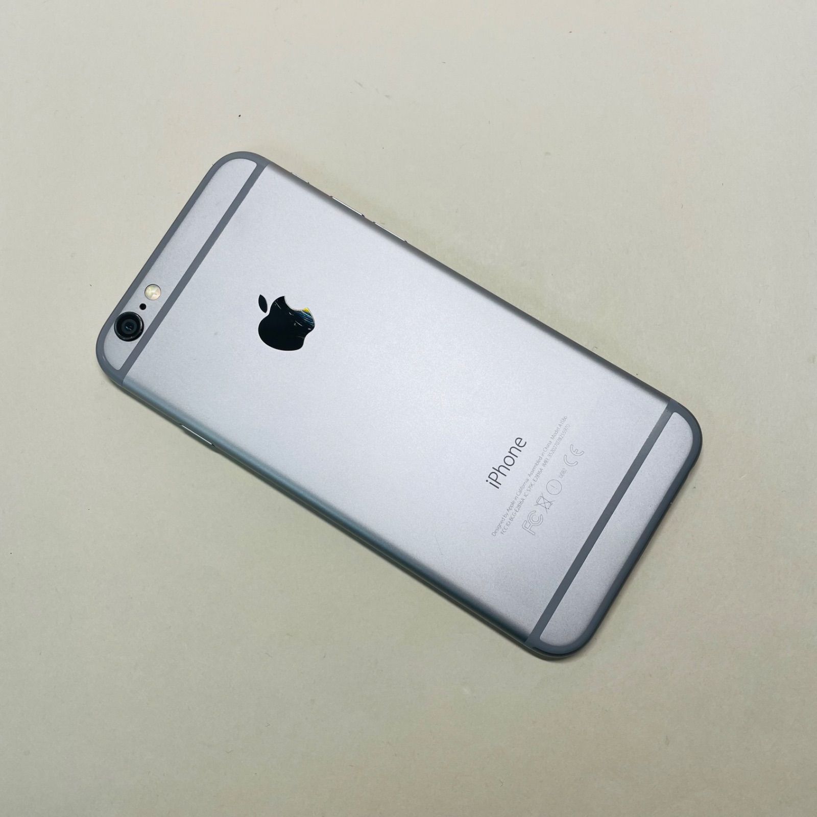 Apple iphone6 16GB バッテリー100% 16GB iPhone シルバー Gray Space