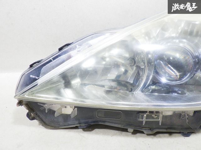 破損なし！】トヨタ純正 ZVW40W ZVW41W プリウスα 前期 LED