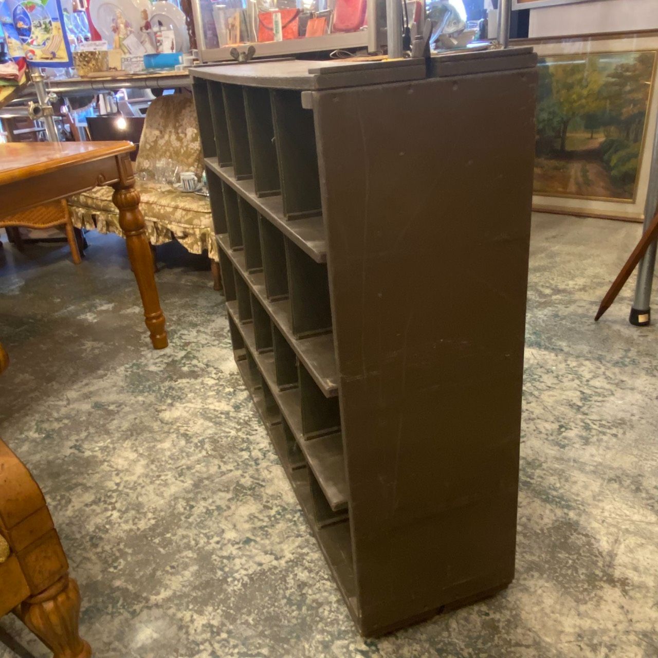 アーミーシェルフ