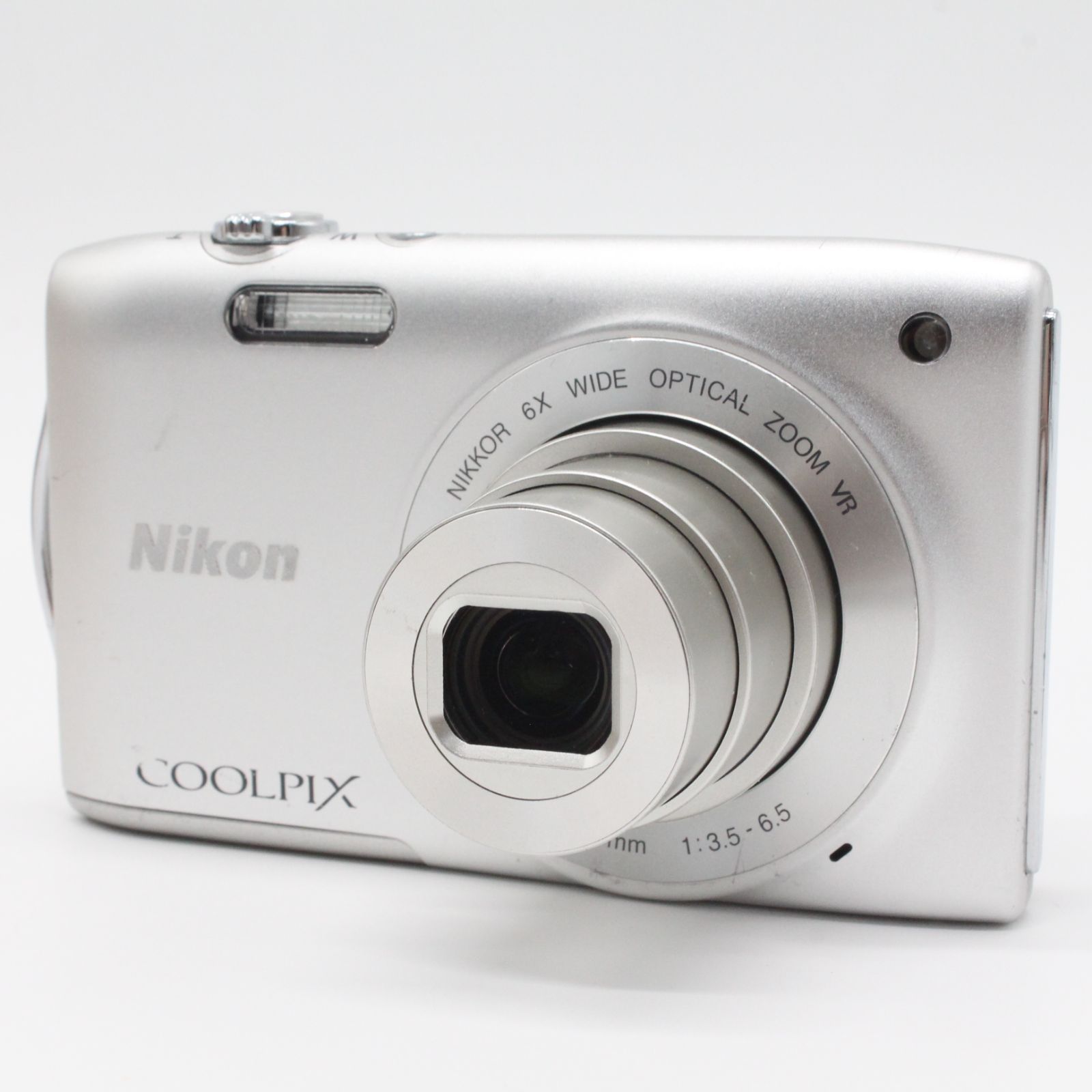 □実用品□ Nikon COOLPIX S3300 クリスタルシルバー - メルカリ