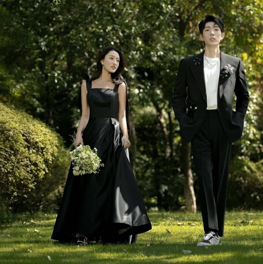 ブラック ウェディング ドレス カラー 結婚式 前撮り 2次会 韓国
