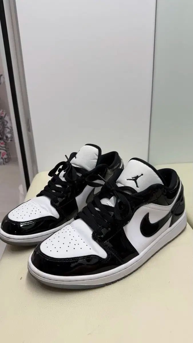 NIKE ナイキ