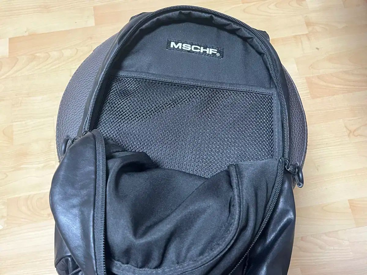mschf  リュック MSCHF(ミスチーフ) ロンバス リュック リュックサック ブラック
