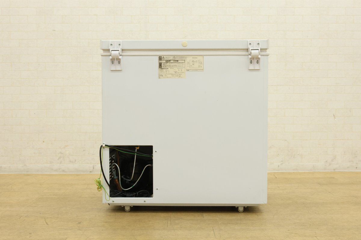 電機冷凍ストッカー RRS-102CNF