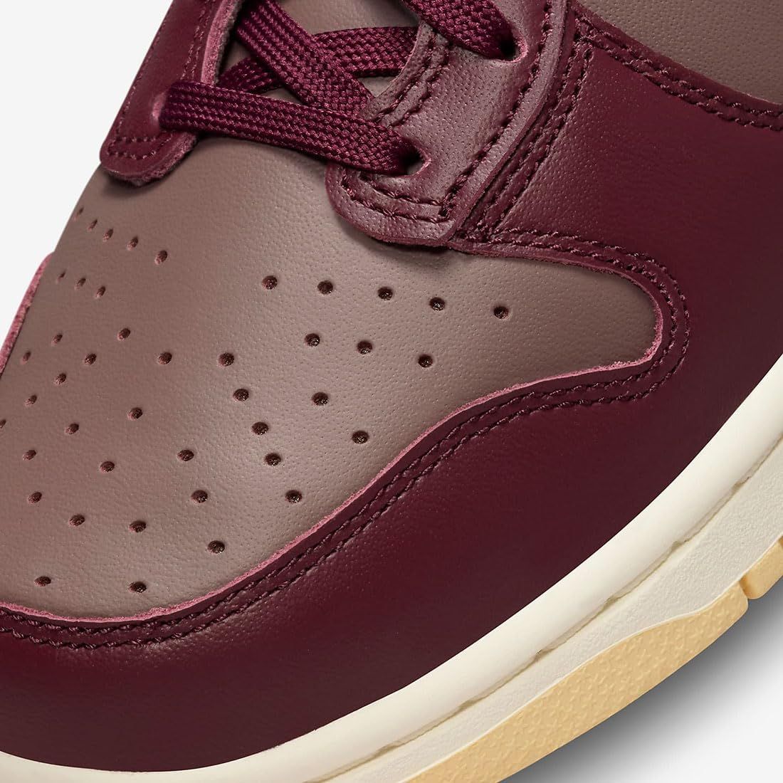 NIKE] ダンク ハイ W DUNK HIGH プラムエクリプス/ナイトマルーン