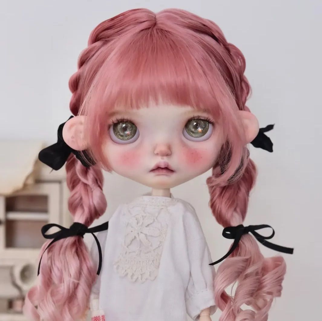 ブライス ウィッグ モヘアウィッグ 海外作家 レッドピンク グラデーション