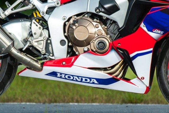 CBR650R アンダーカウル CBR1000RRタイプ 受注製造 - メルカリ