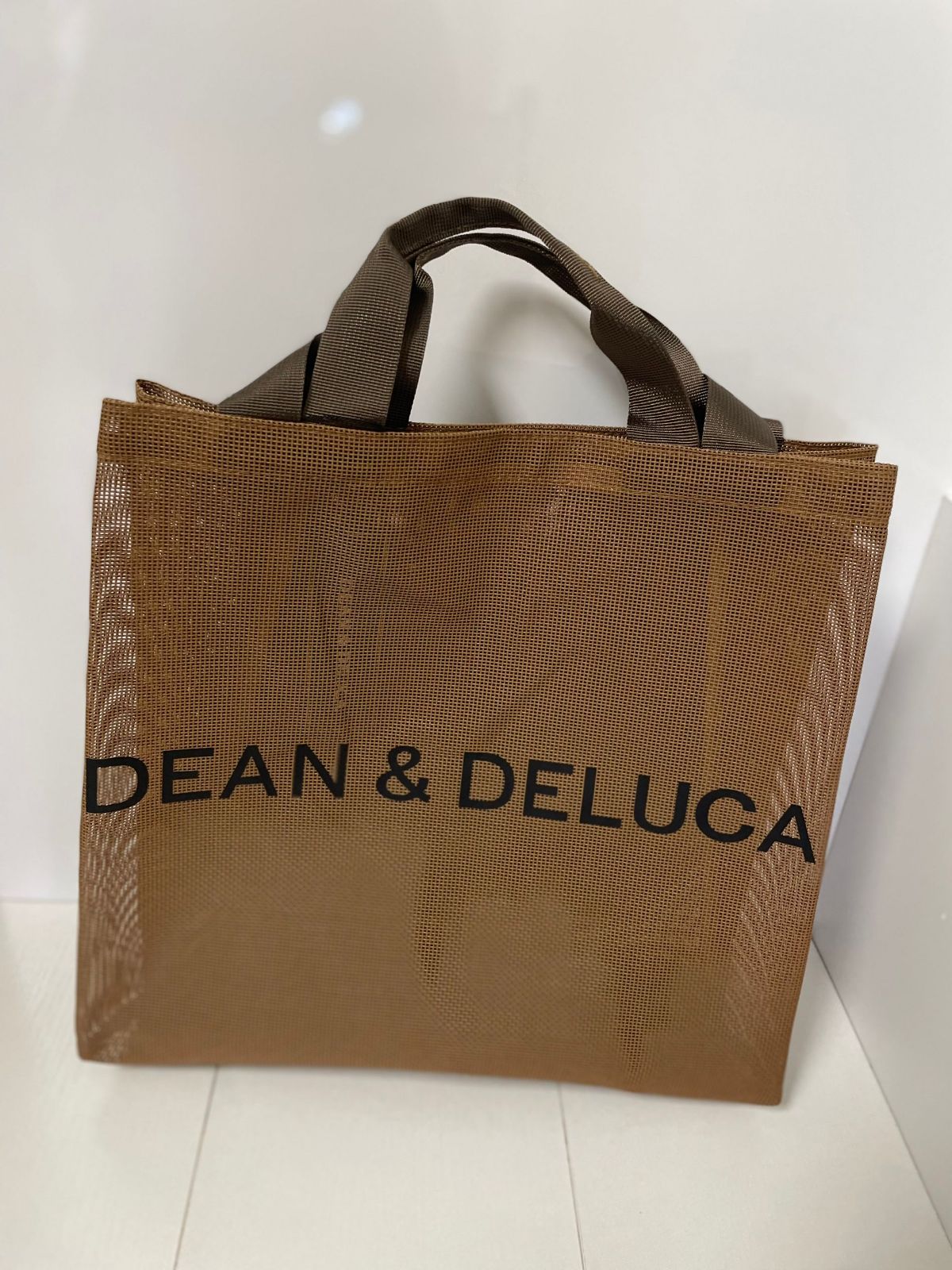 完売　Sサイズ　ゴールド  DEAN&DELUCA　メッシュトートバッグ メッシュトートバッグ ゴールド S | DEAN & DELUCA【公式】