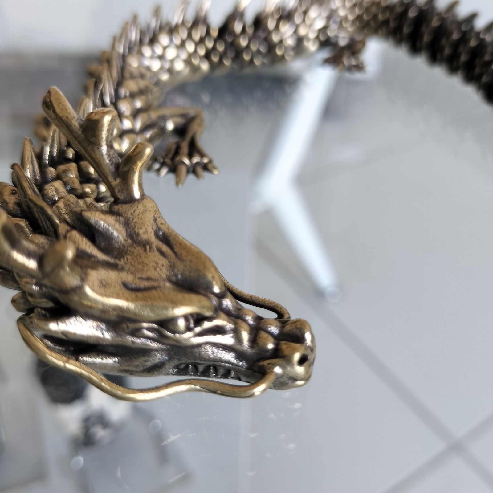 躍動感溢れる金龍の置物[1qrS]ロング干支辰年