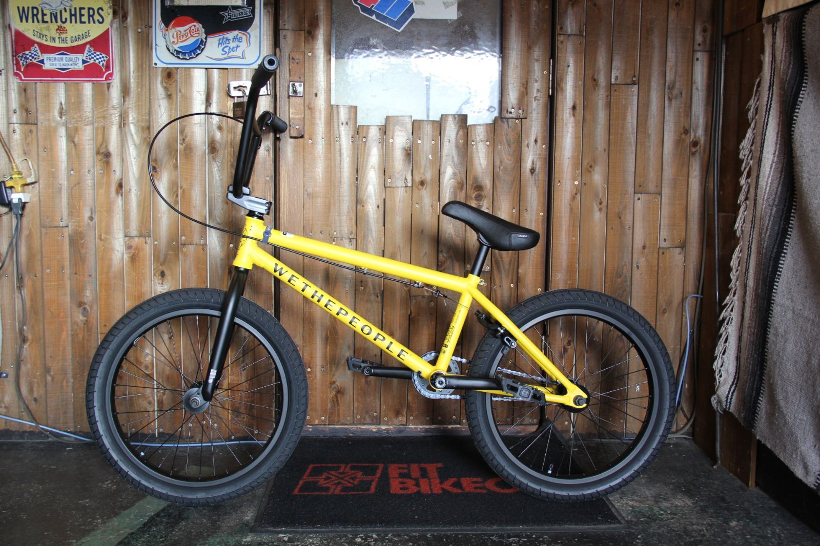 自転車 BMX 20インチ ストリート WETHEPEOPLE JUSTICE MATT YELLOW