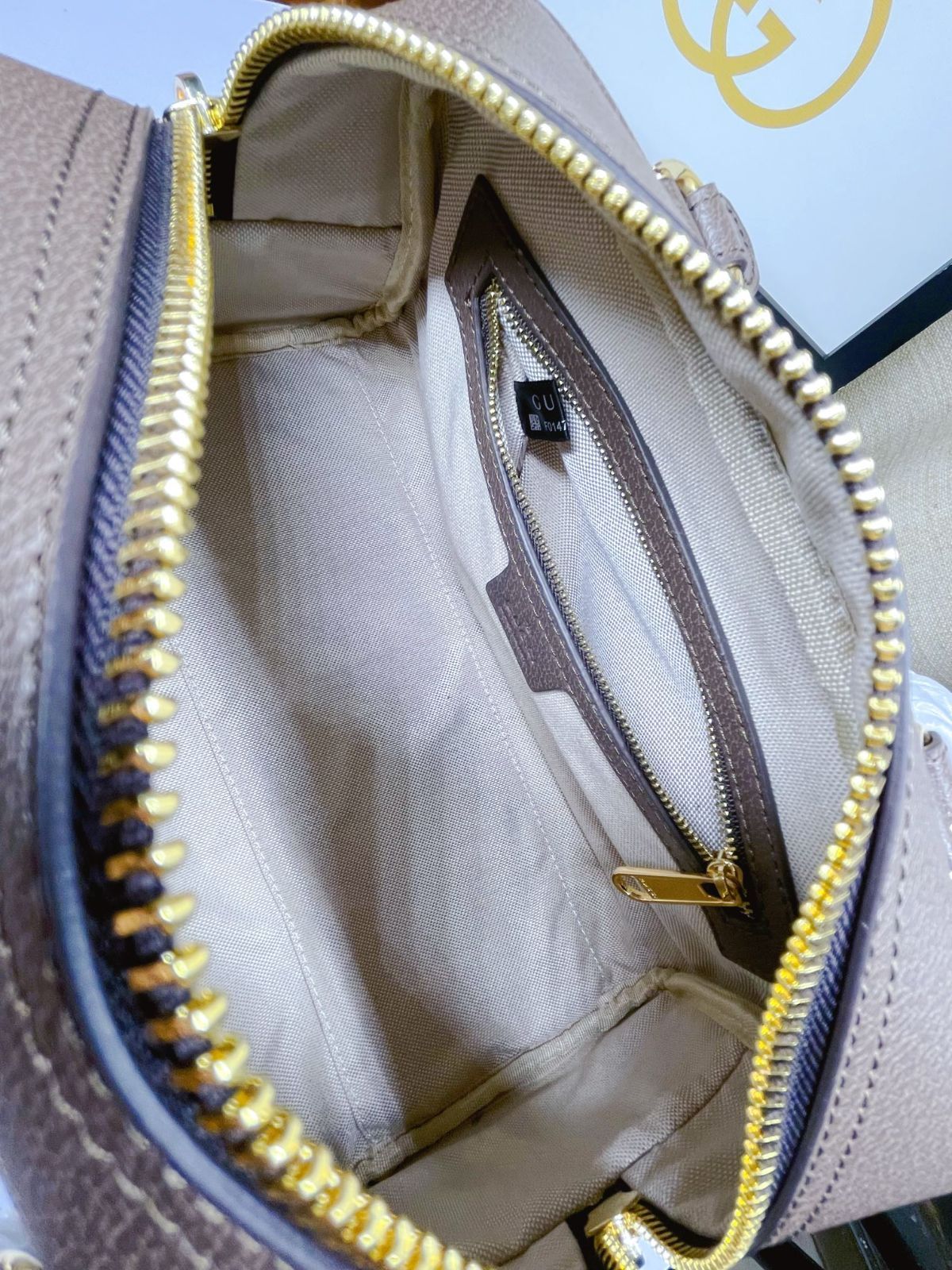 ハンドバッグ