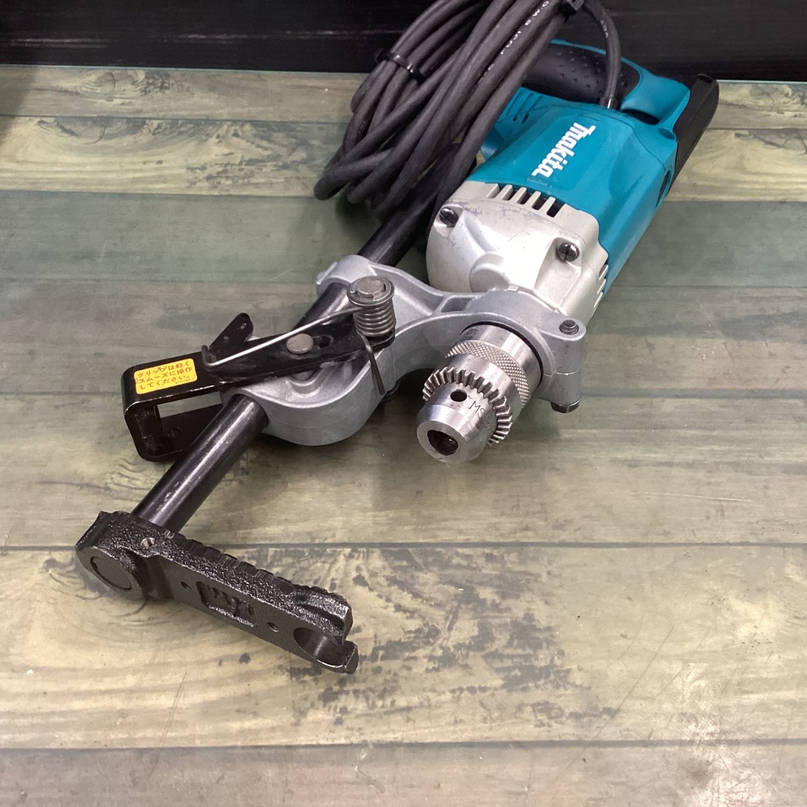 ☆マキタ(makita) 電気ボーラー 6305AW 【東大和店】 ひろっ ☆マキタ(makita) 電気ボーラー 6305AW 【東大和店】 ひろっ