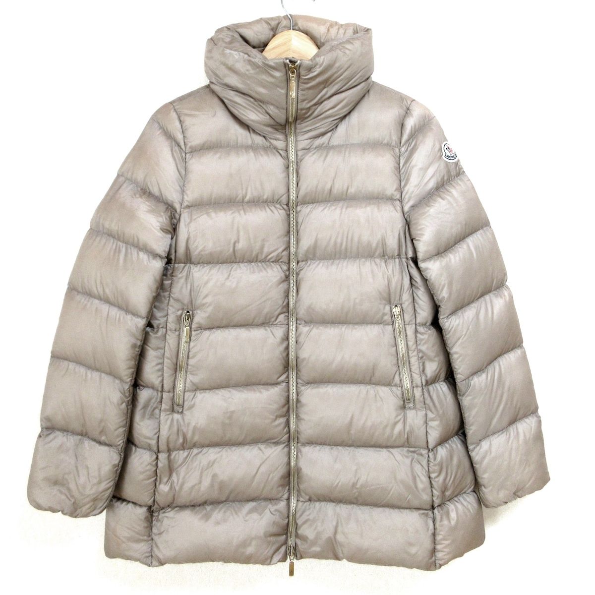 MONCLER(モンクレール) ダウンジャケット サイズ0 XS レディース TORCY(トルシー) 46963-49-53048 ベージュ  長袖/DOUDOUNE LEGERE/冬 - メルカリ