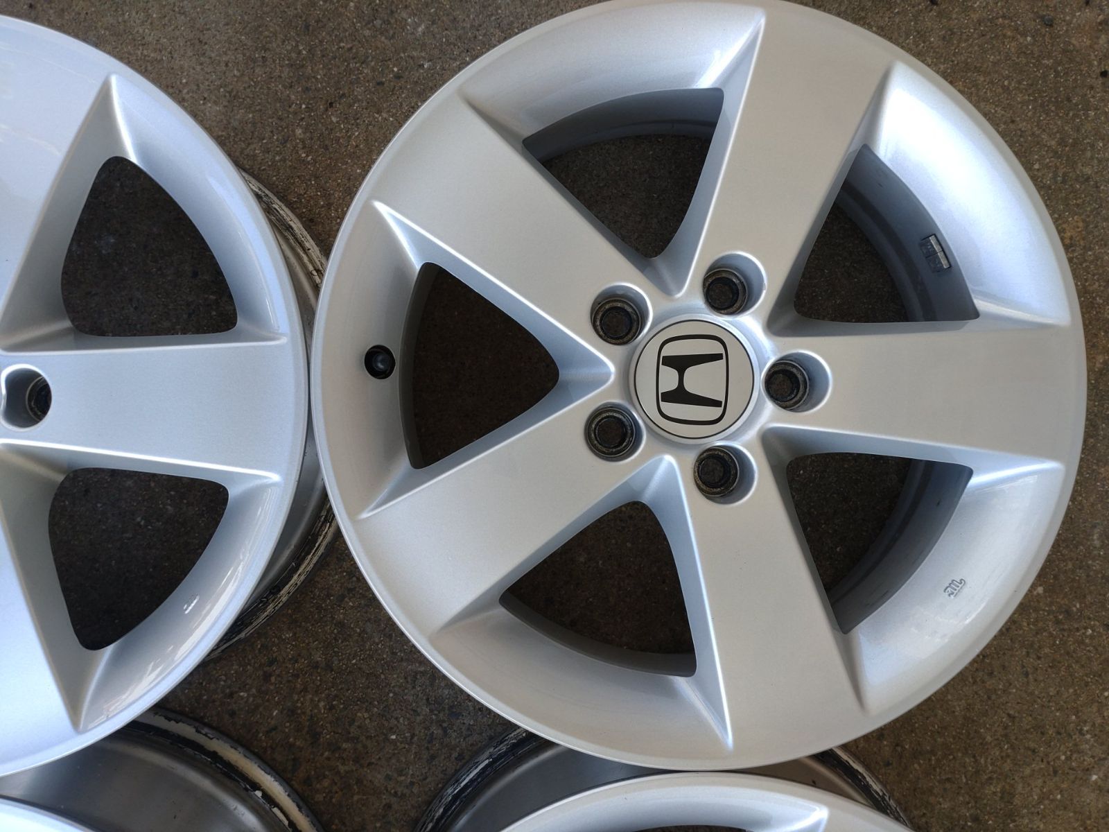 HONDA ホンダ シビック FD1系 純正 アルミホイール 16インチ 6.5J 45 PCD114.3-5H ハブ径Φ64 4本セット FFCRYSTALESIA_COM