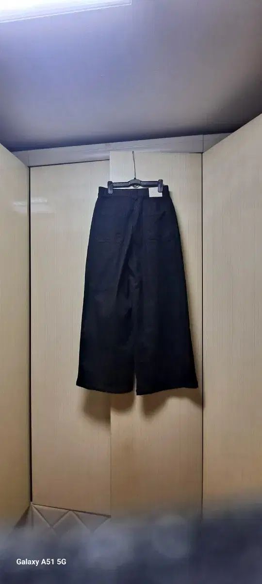 g_cut セカンドブランド ピンタックデニムパンツ