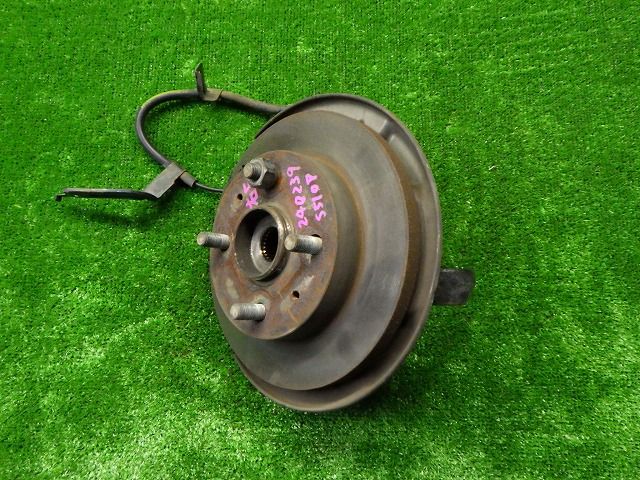 ダイハツ　S510P　ハイゼット　２０１８年　右側　フロントナックルハブ　ローターセンサー付き　250410027　