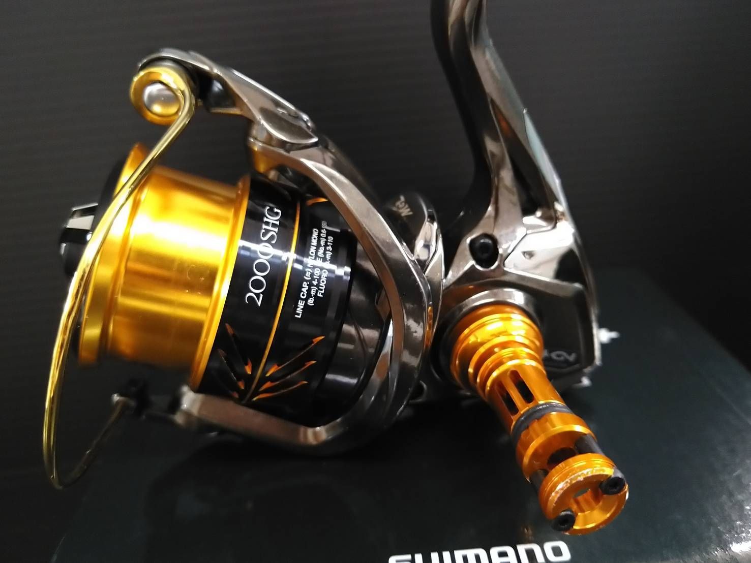 シマノ 17 ソアレ CI4＋ 2000SHG リールスタンド付き