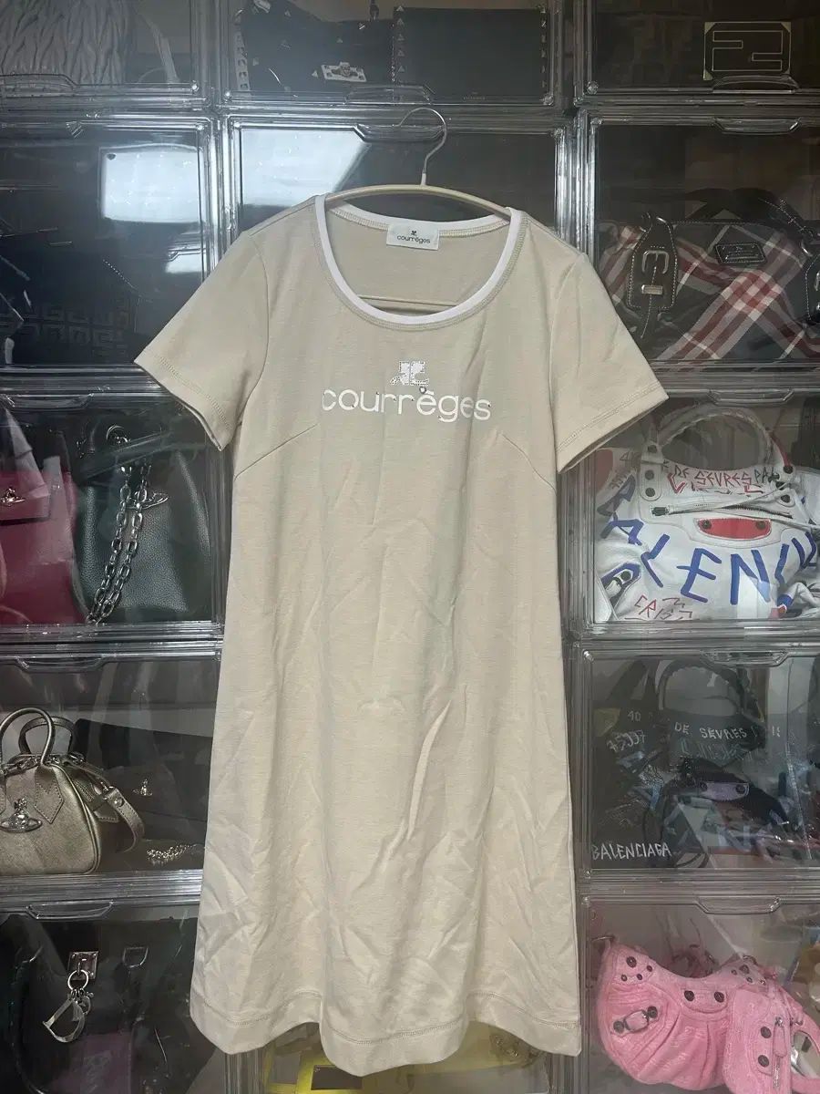Courreges クレージュ ベージュ ワンピース