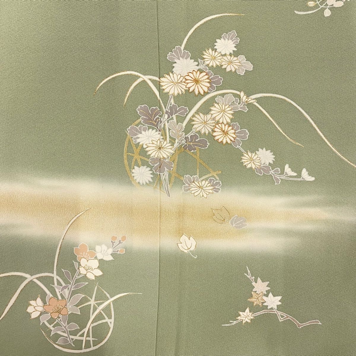 付下げ 身丈157cm 裄丈64cm M 単衣 菊 霞 金糸 金彩 薄緑 正絹