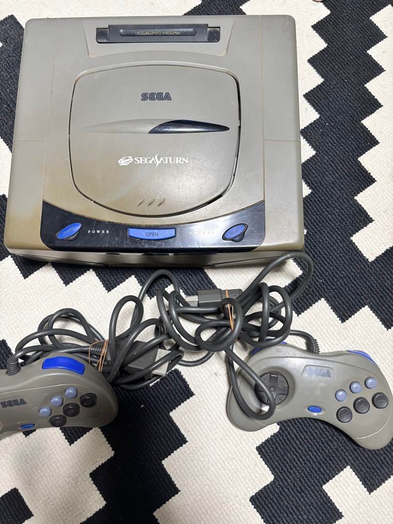 SEGA HST3220 セガサターン本体（ジャンク品）とソフトセット。 SEGA HST3220 セガサターン本体（ジャンク品）とソフトセット。 SEGA