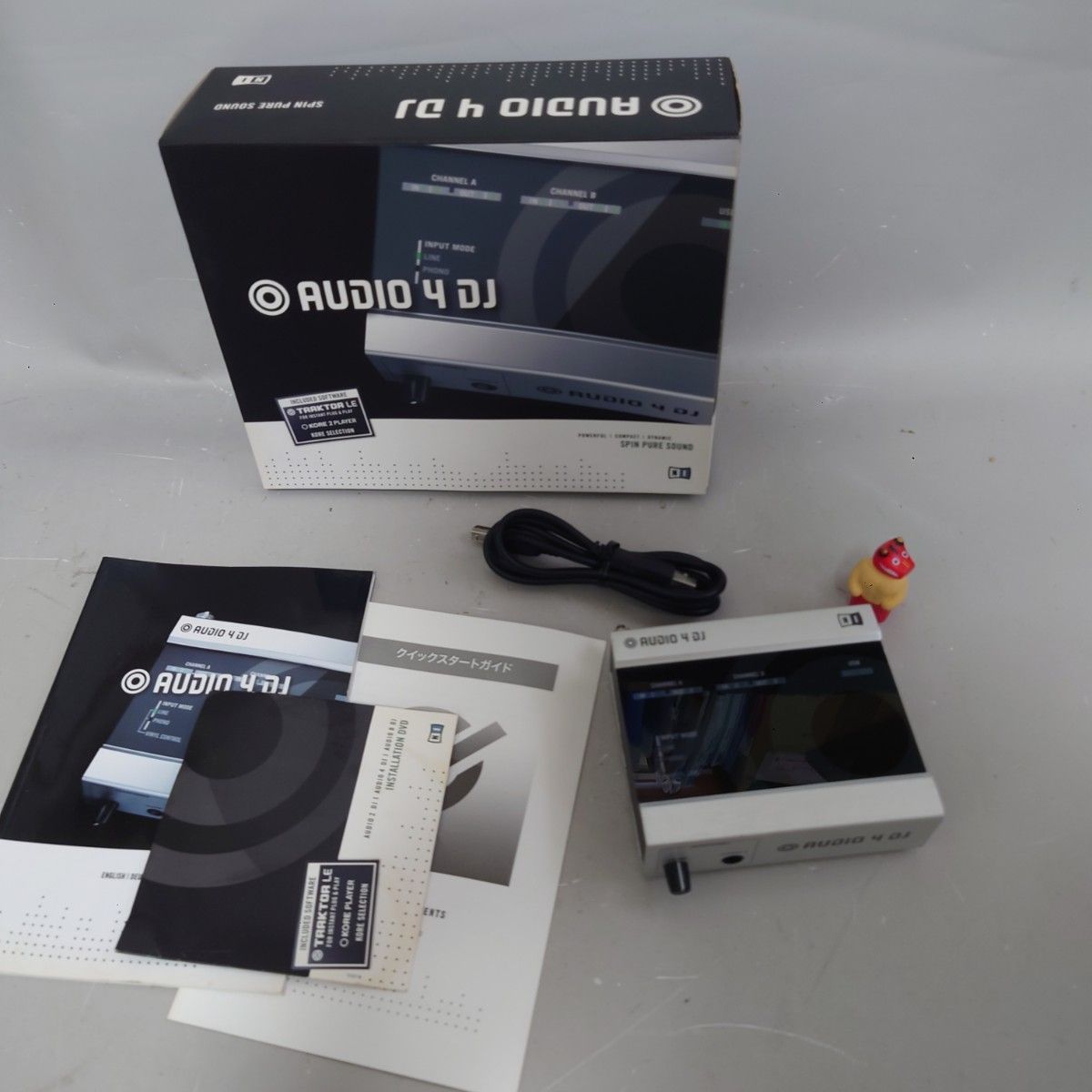 動作品 Audio 4 DJ 箱 USB 取説付 ｜DJ用オーディオインターフェース ネイティブインストゥルメンツ z-1957