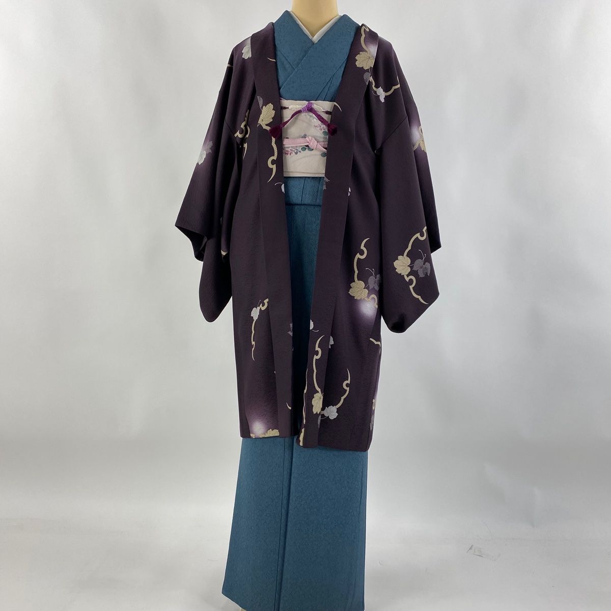 羽織 身丈100cm 裄丈65cm M やまと 雪輪 葉柄 銀彩 ぼかし 濃紫 正絹