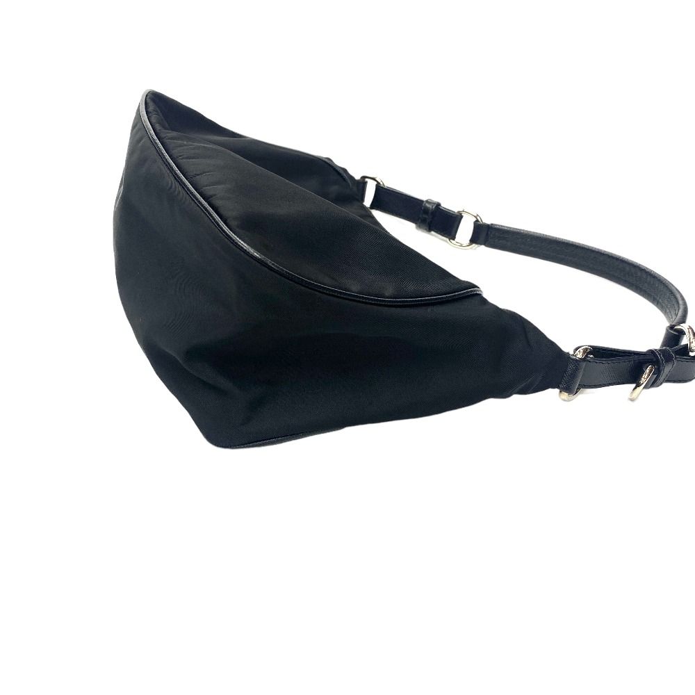 PRADA プラダ ショルダーバッグ - メルカリ