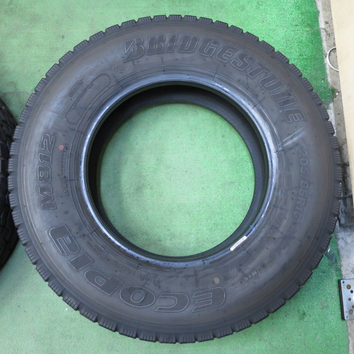 16インチ 5101005イスタ