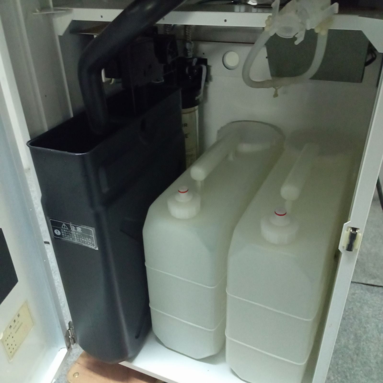 6557 粉末自動給茶機 BHK370TYW ヤマミズ 茶友 YAMAMIZU ◯ 粉末自動給茶機 BHK370TYW 株式会社ヤマミズ 茶友 YAMAMIZU