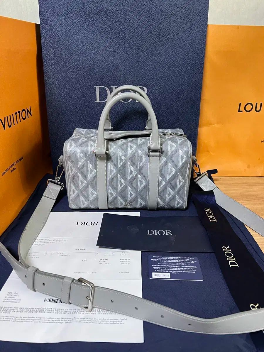 デパート製品 Dior ディオール ハンドル りんご トートバッグ 26 ダイアモンド ロゴ バッグ