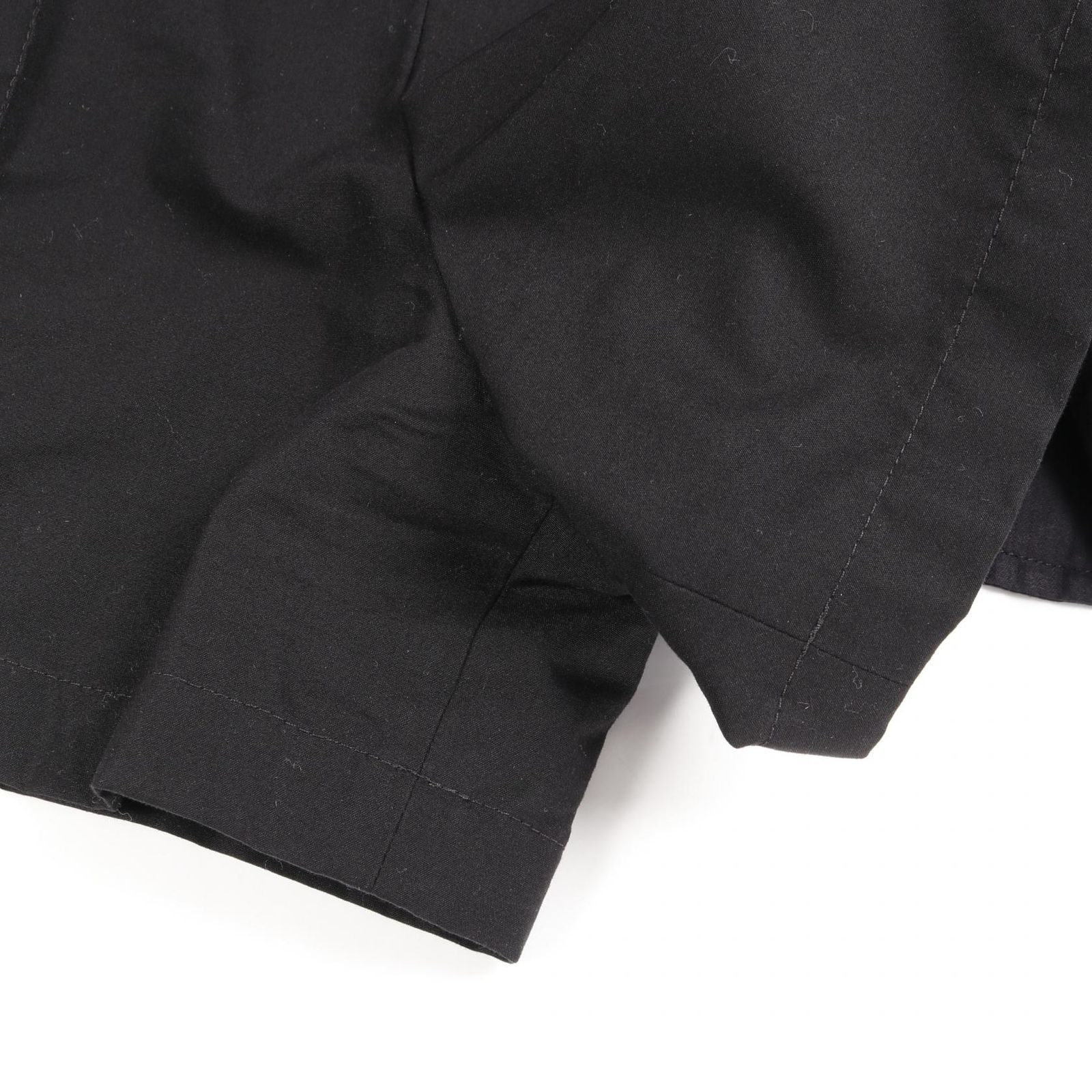 ショート パンツ