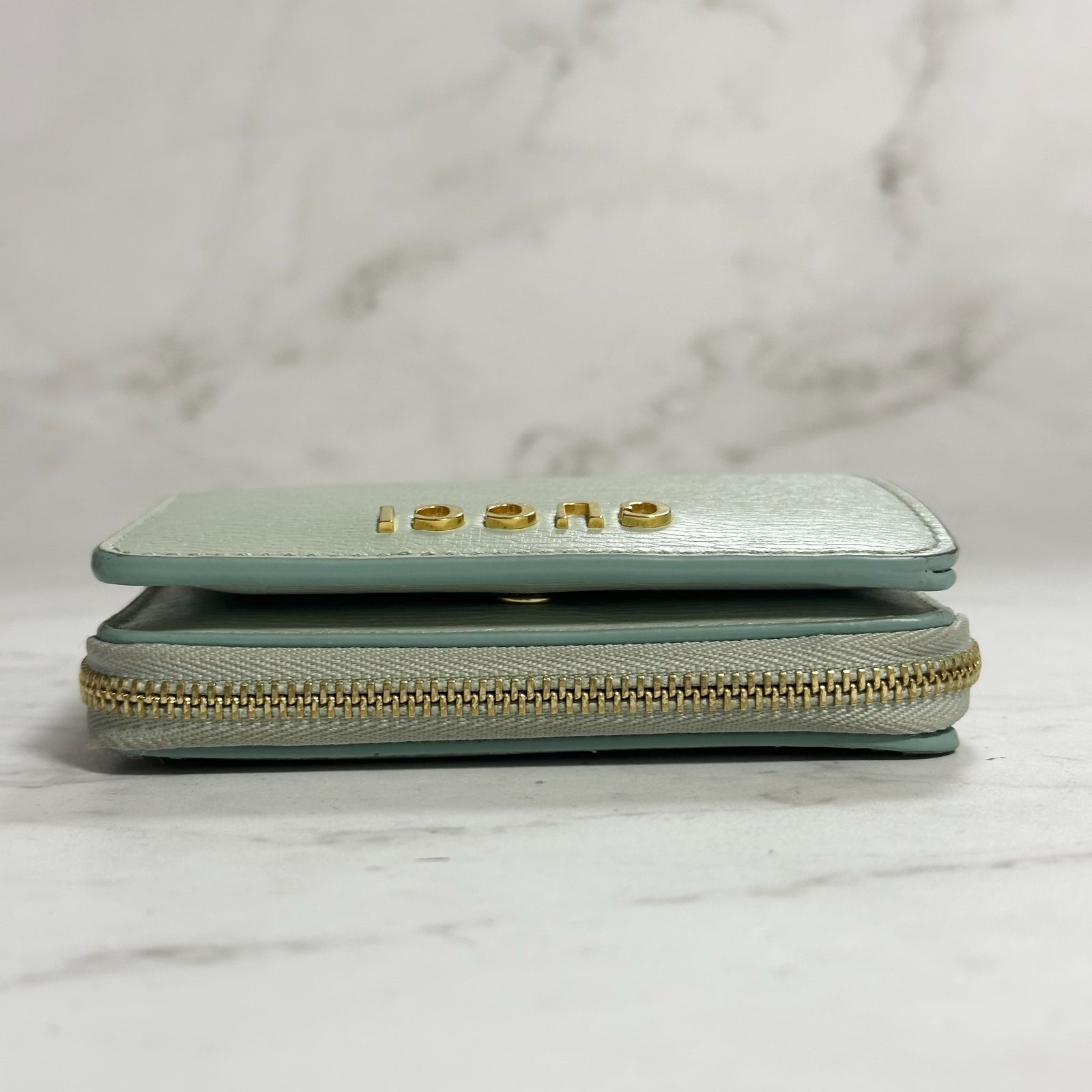 GUCCI✨スクリプトウォレット 二つ折り財布 ロゴ ライトグリーン ミニ 