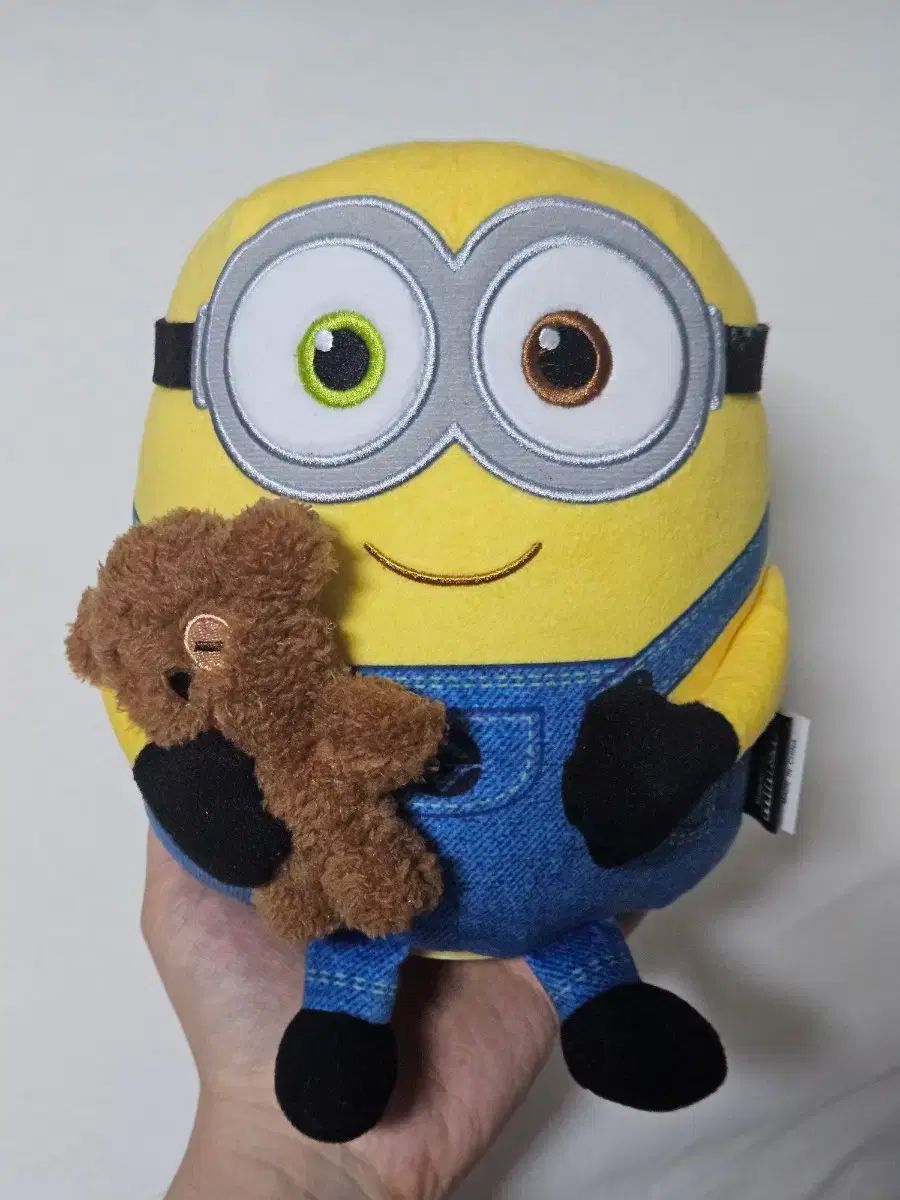 ミニオンズ ボブ 貯金箱 人形