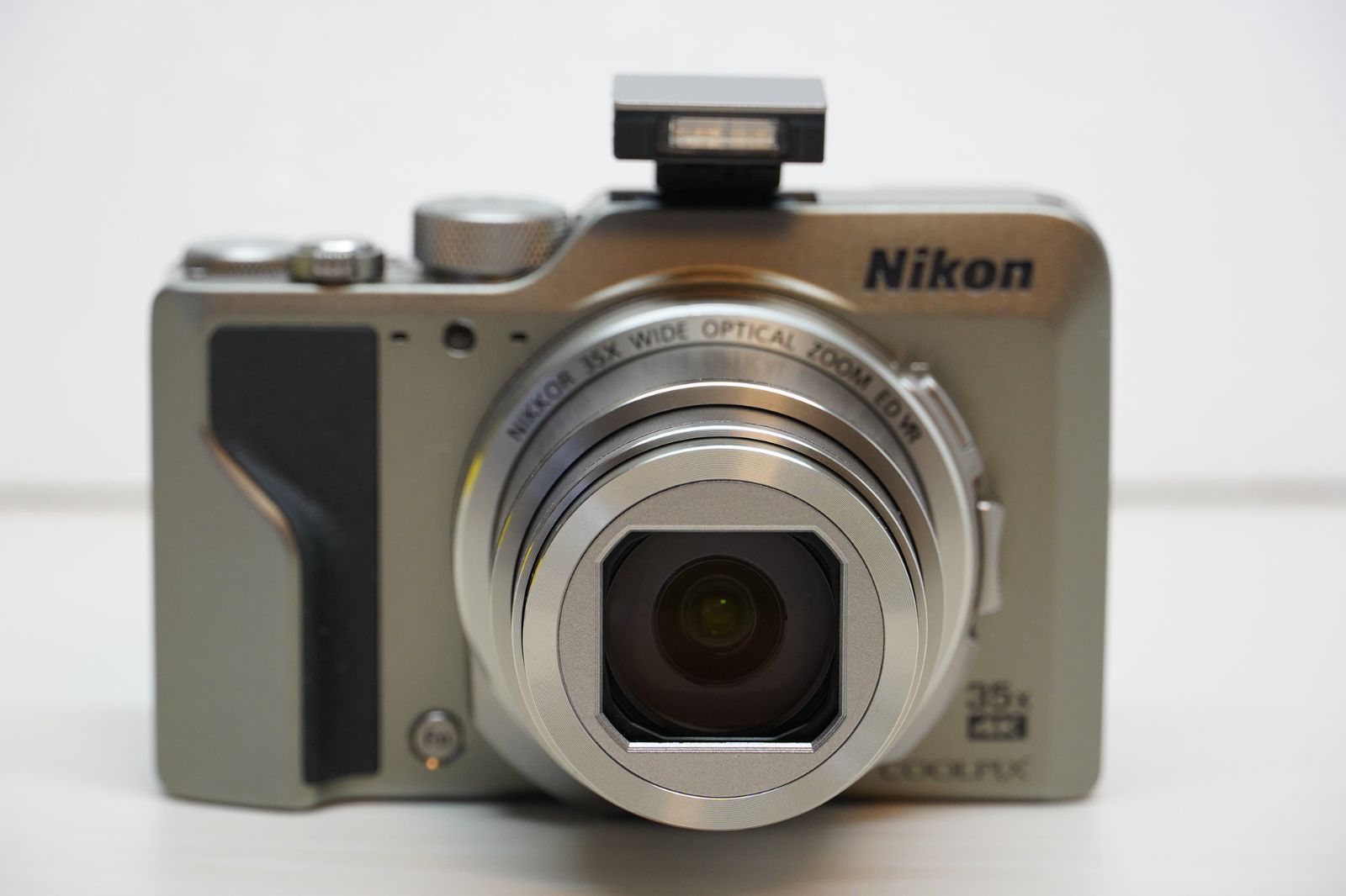 ニコン A1000SL [デジタルカメラ COOLPIX A1000 シルバー]